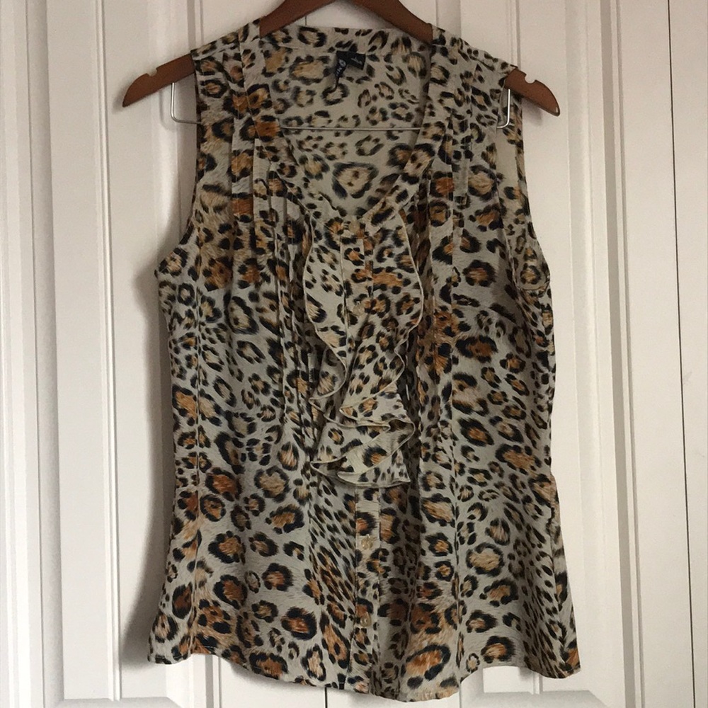 Sleeveless Leopard Blouse